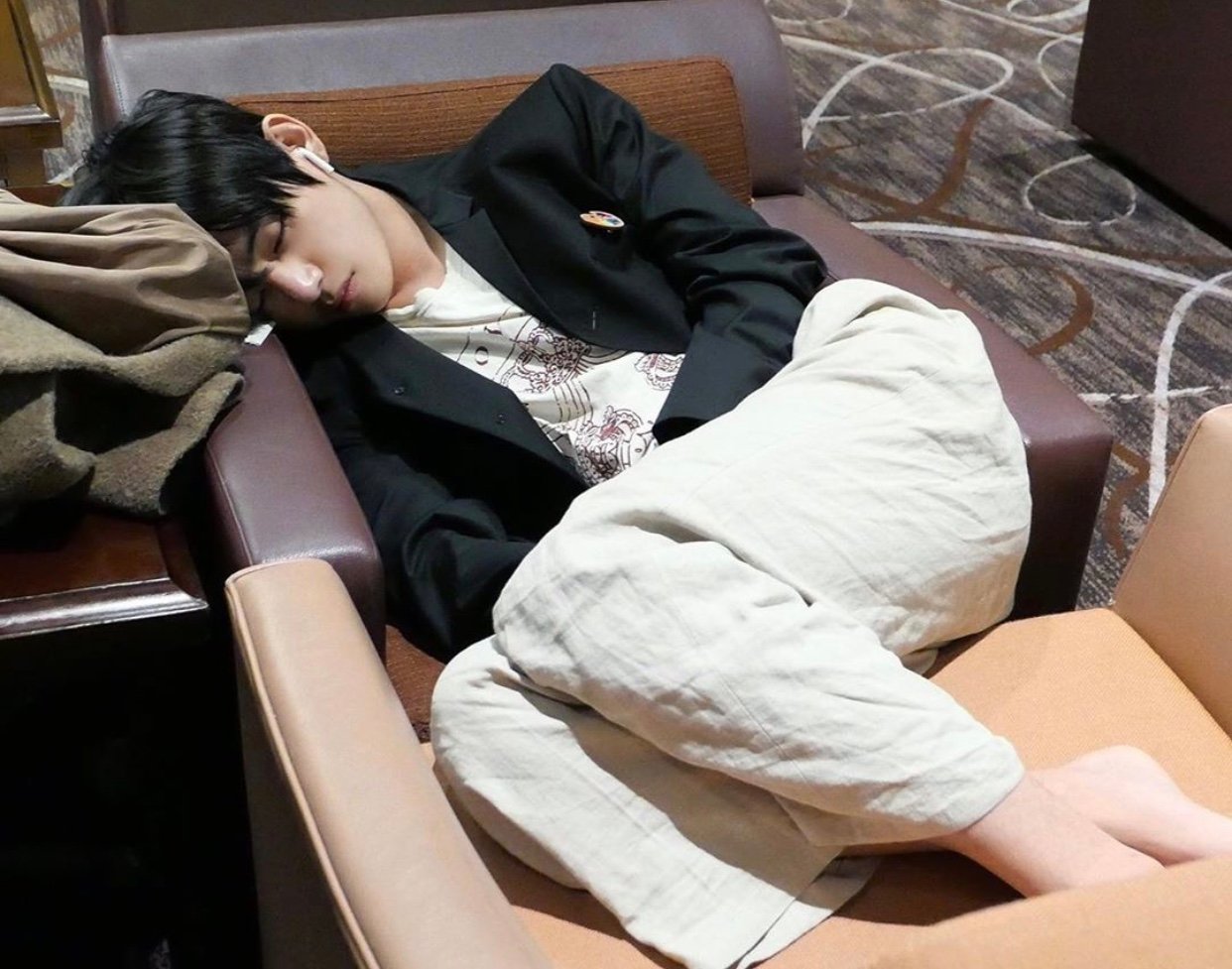 0648E31A-B517-4669-A809-5A4177710974