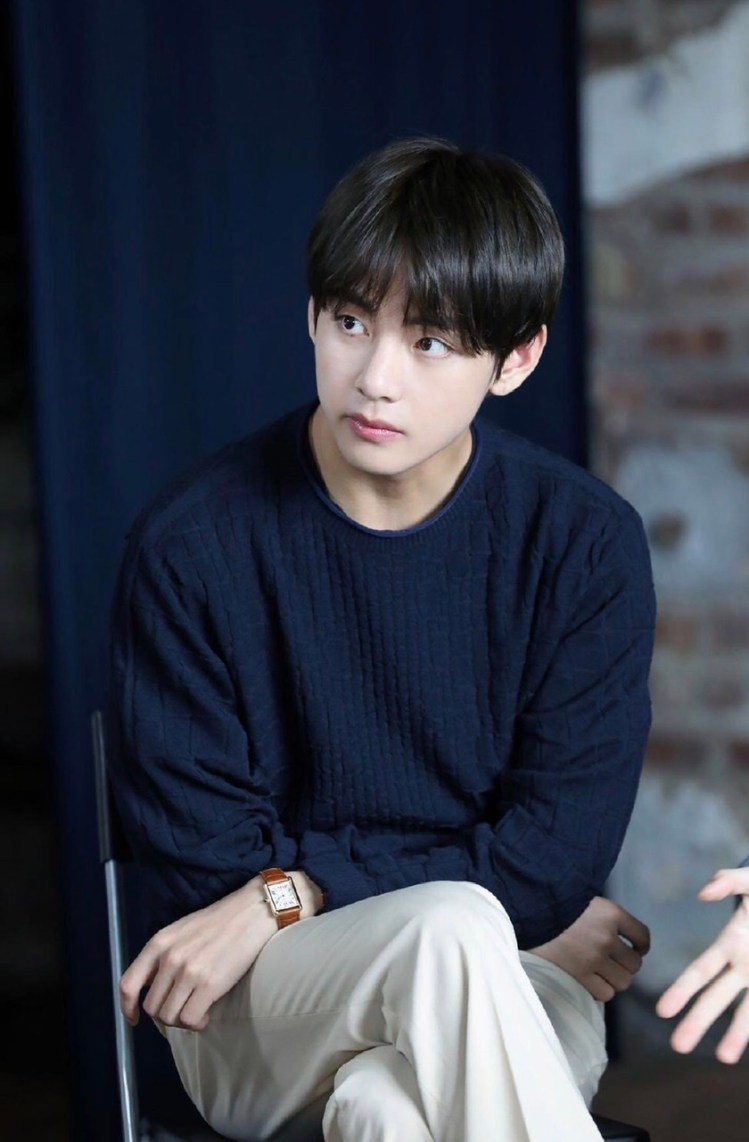 6AD45681-707C-454B-9064-DBD12D9E6A4A